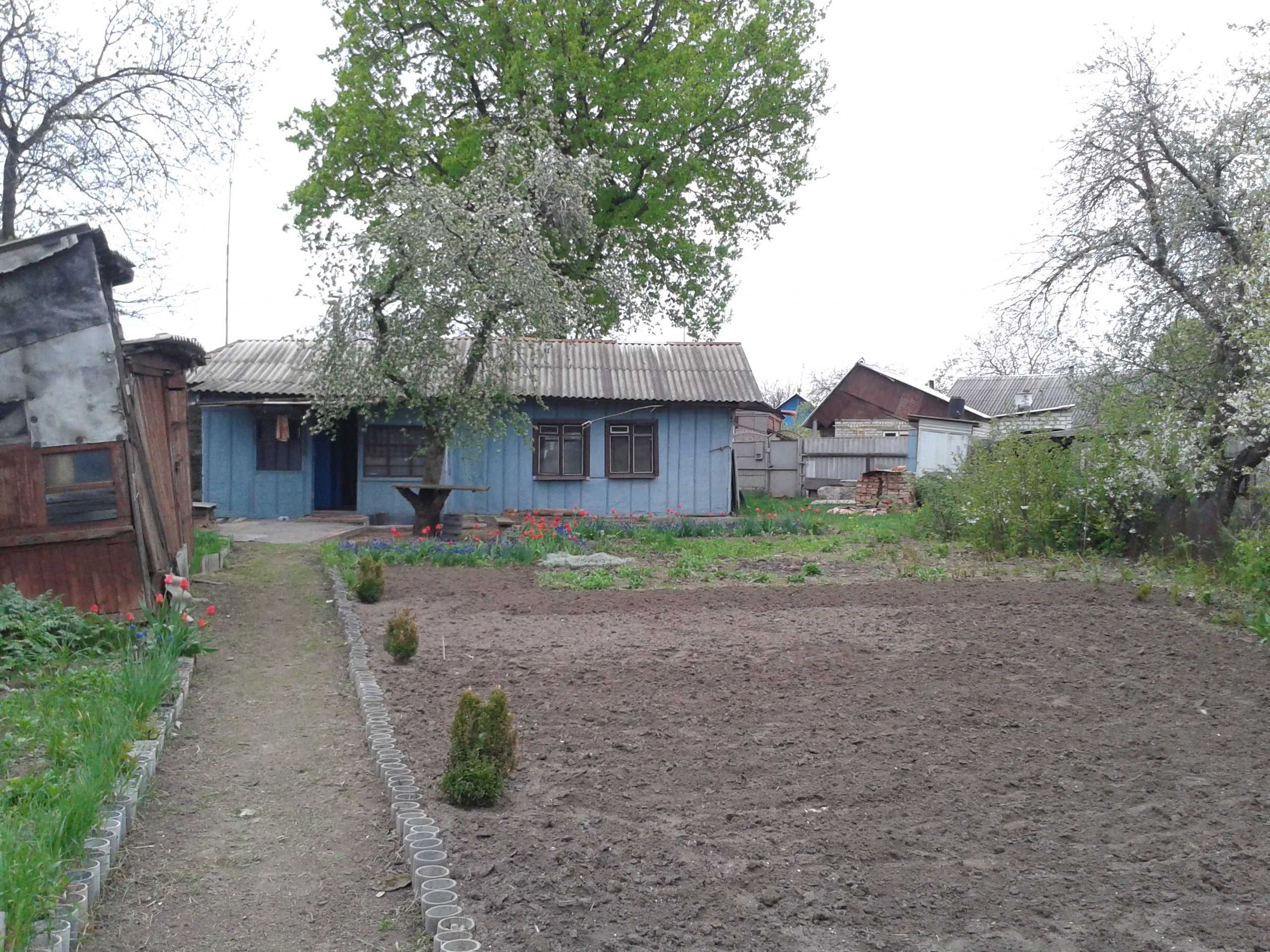 Продам дом 10 мин от ЖД вокзала пешком.