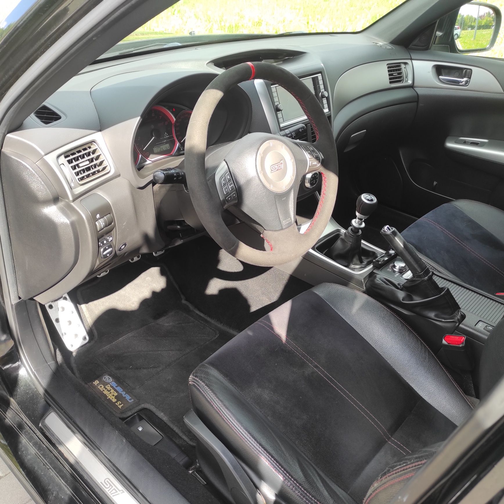 Subaru Impreza gh Sti