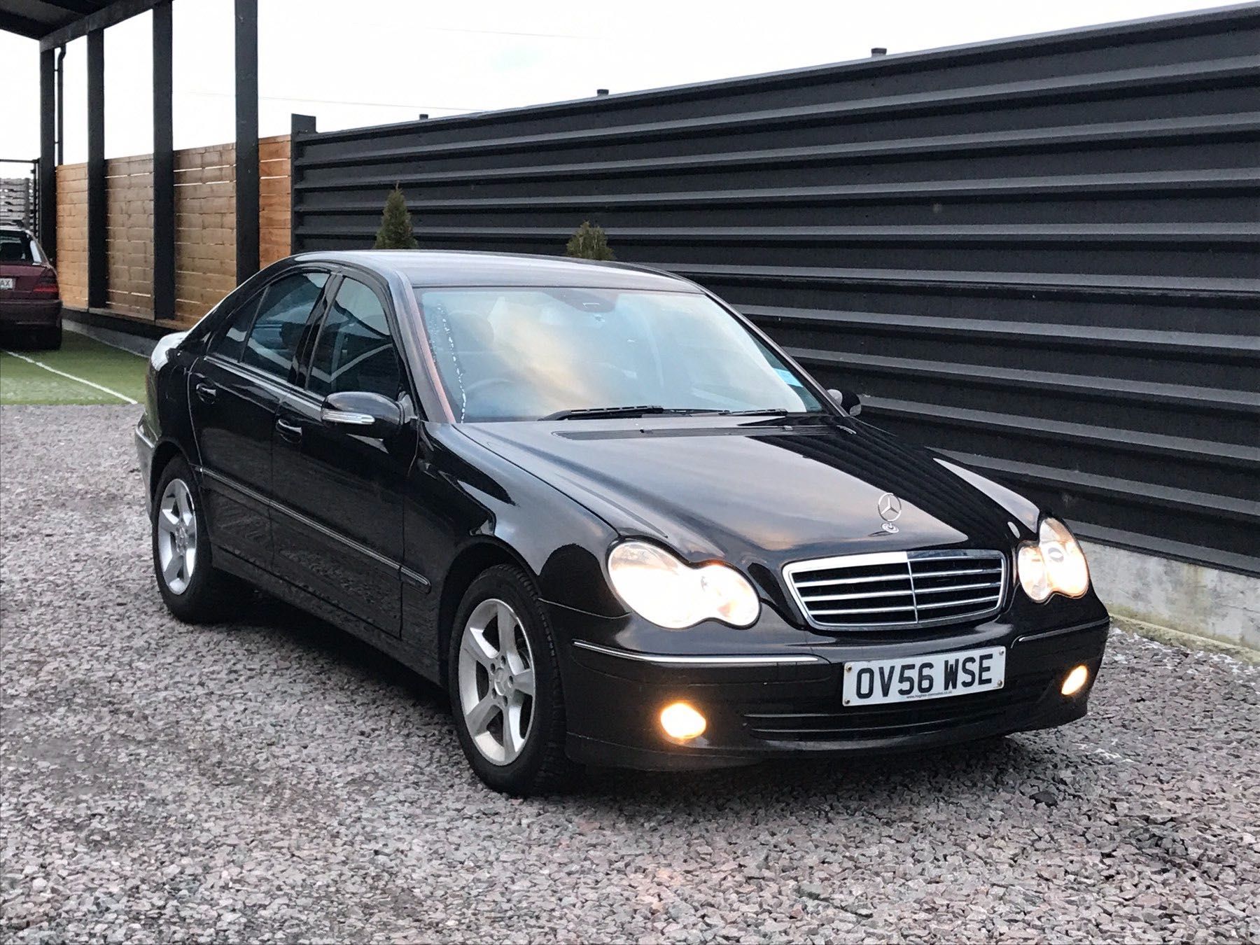 Фара права ліва Mercedes W203 фары ксенон птф  фонарь стоп 208