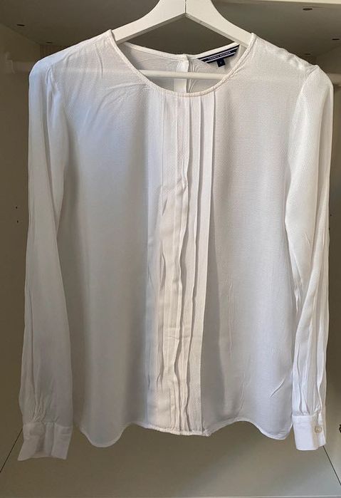 Tommy Hilfiger koszula damska biała w plisowana rozpinana na plecach