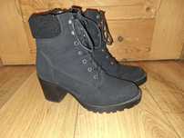 Buty zimowe ocieplone roz 39