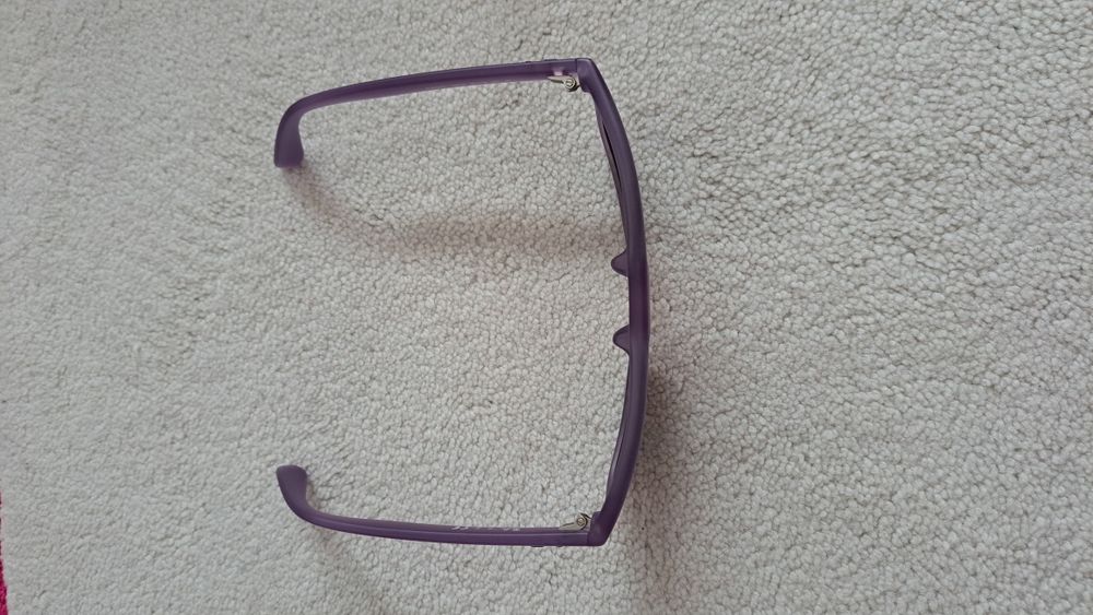 Óculos de Sol Ray Ban Roxos Criança Menina (Como Novos)