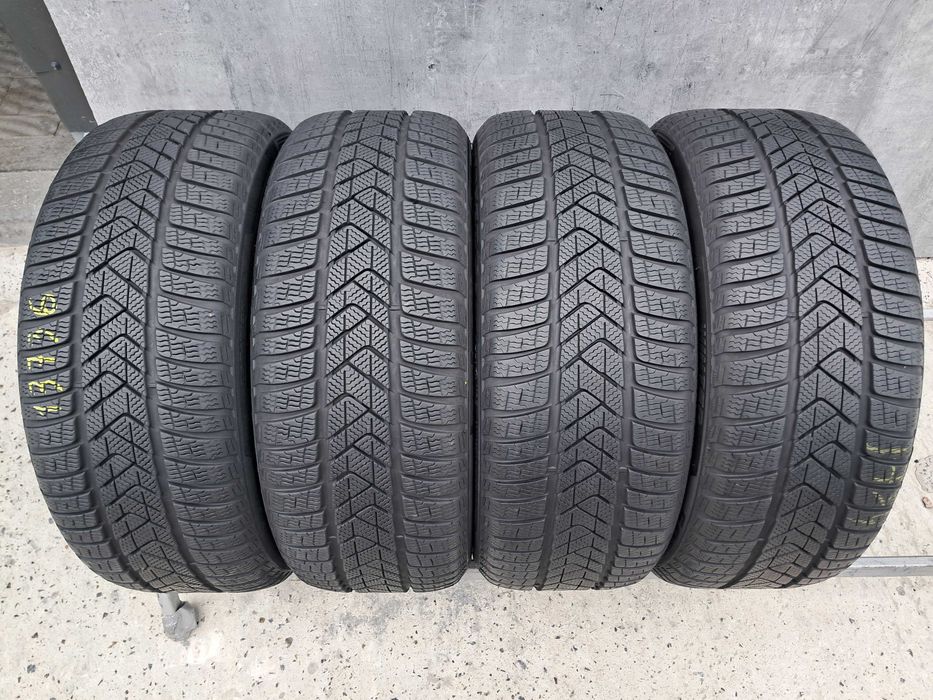 Резина зима 90% протектор Pirelli 245/40 R19 Sottozero 3 * MOE RFT