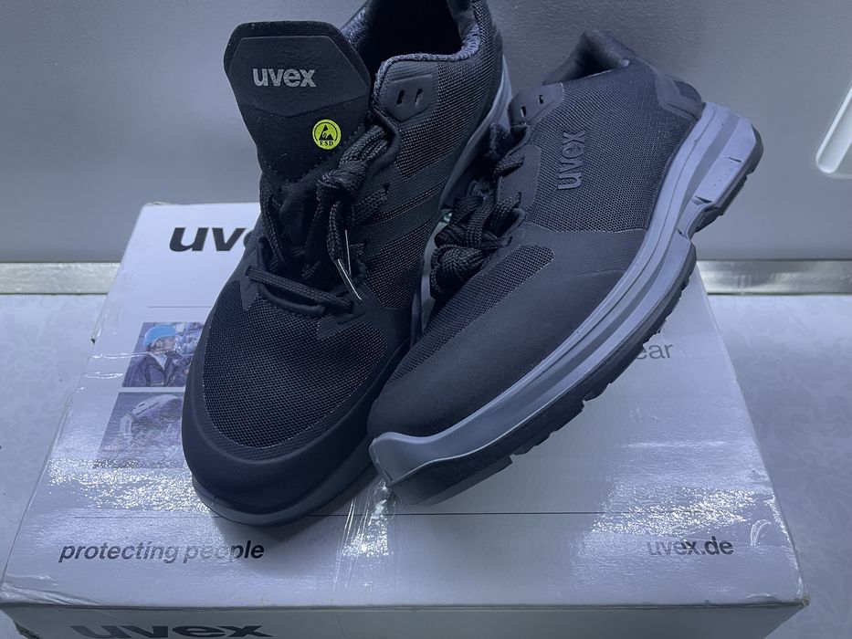 Buty ochronne Uvex 38,39,40