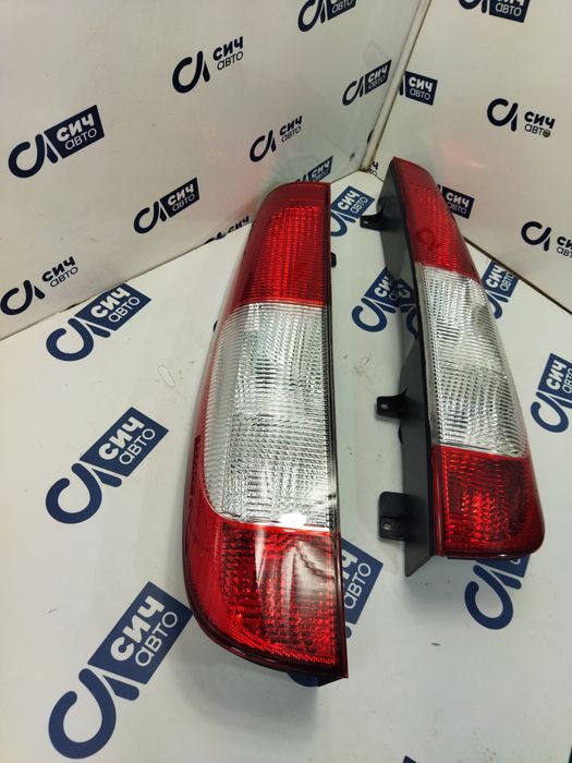Фонарь задний Вито 639 правый стоп левый Vito 639 фара габарит шрот