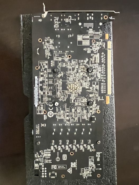 1070 8 gb стан невідомий