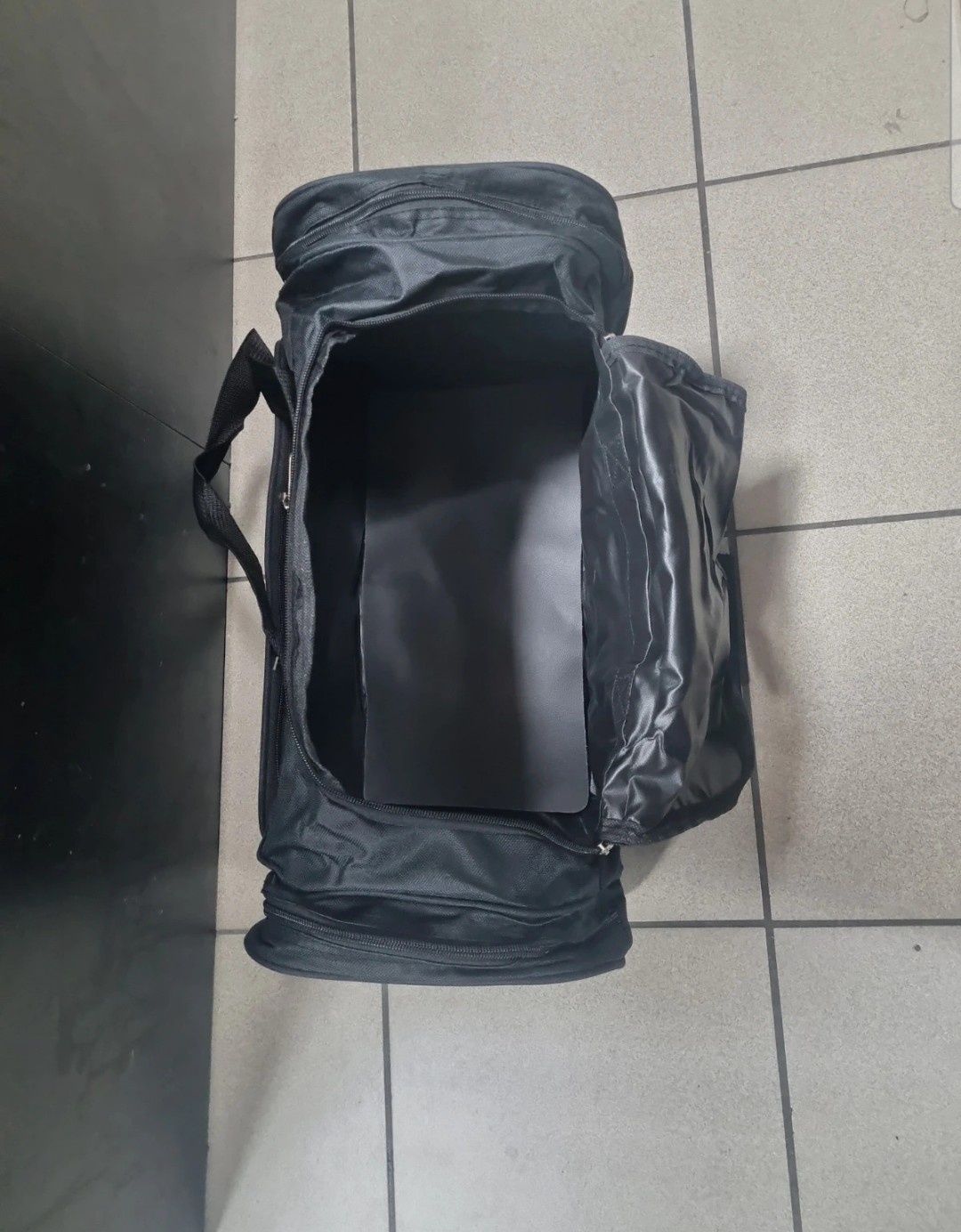 Czarna duża XXL Torba podróżna 120 litr