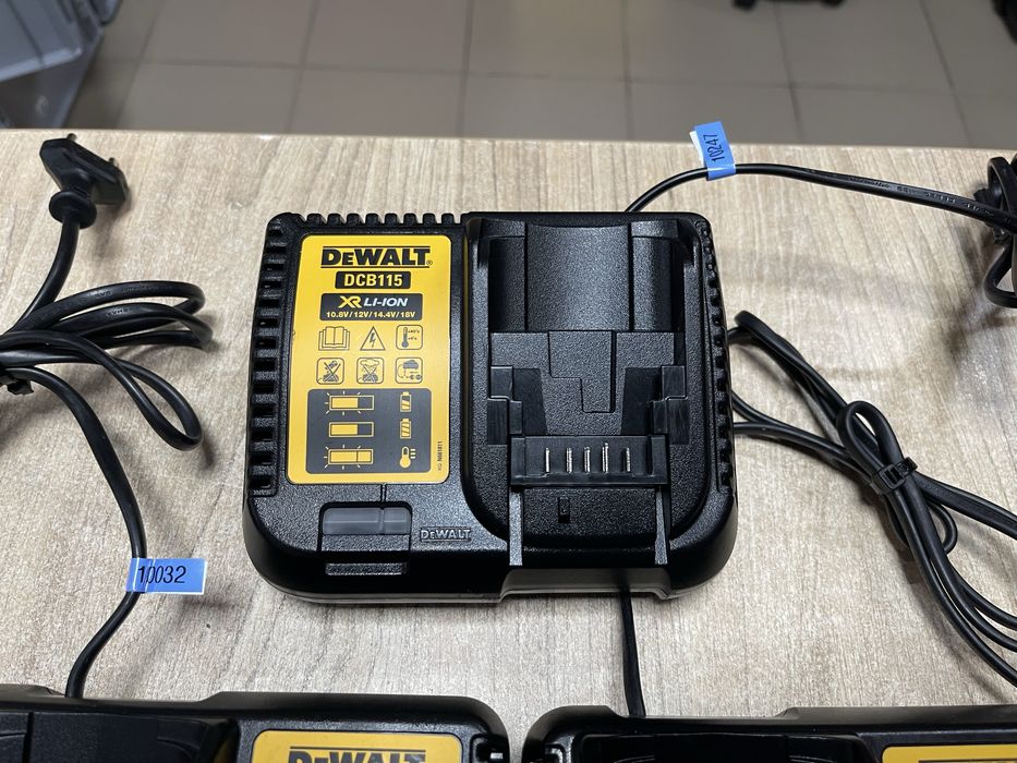Dewalt DCB112, Dewalt DCB115 / зарядні пристрої Девольт 18V