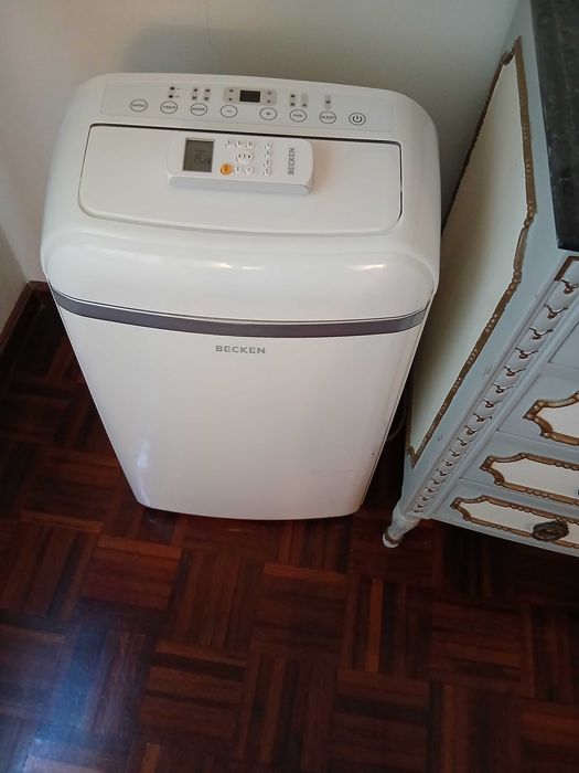Ar Condicionado Portátil Becken 12000 BTUs (23m2) Novo