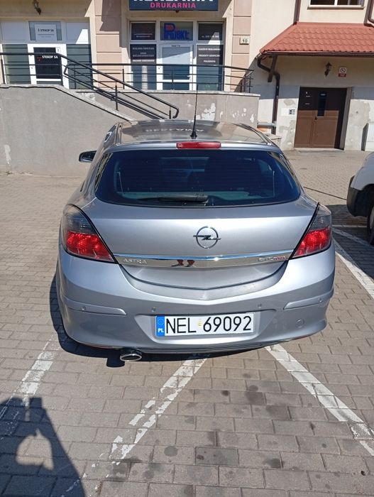 Opel Astra h GTC turbo 2.0