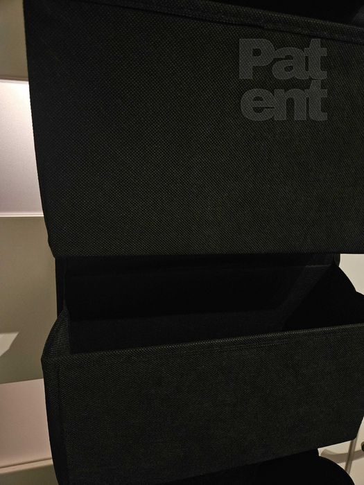 Wiszący organizer do powieszenia z 4 kieszeniami na drzwi czarny