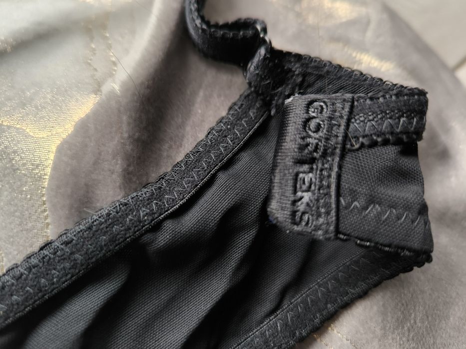 Dwa biustonosze Gorteks 75C, bardzo dobry stan. Polecam