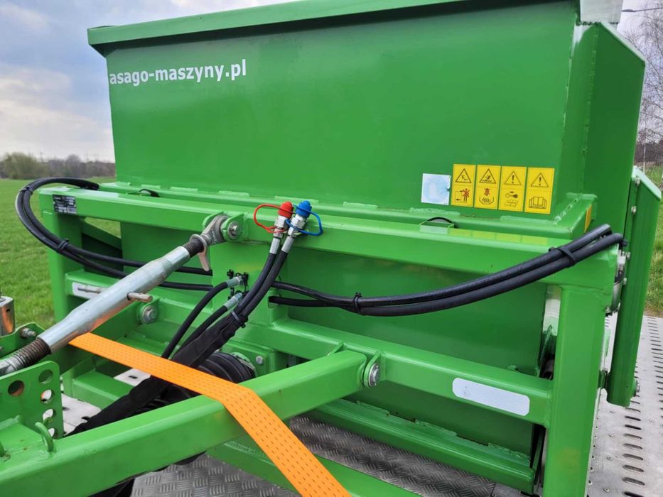 PIASKARKA Wiedenmann samozaładowcza Samasz Toro posypywarka John Deere