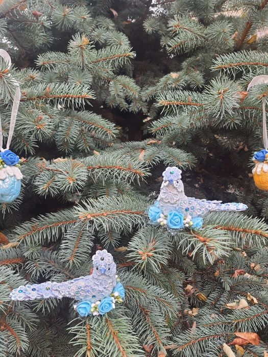 Різдвяні пташки ручної роботи. На новий рік, подарунок, для декору.