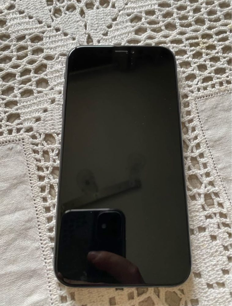 Iphone XR 128GB DESBLOQUEADO 77%