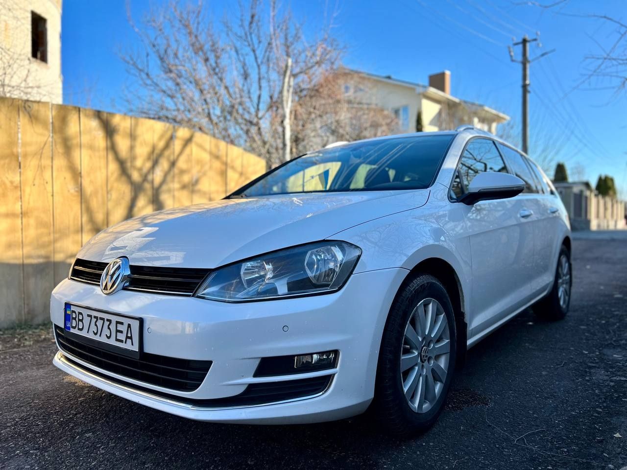 Продам Volkswagen Golf 7