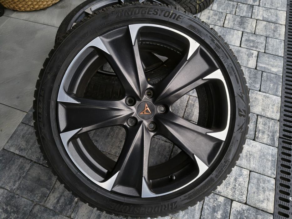 Koła zimowe 245 /40 /19 cupra
