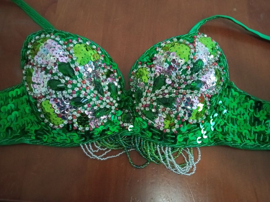 Conjunto de dança do ventre novo