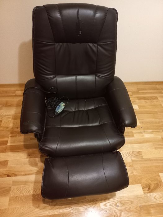 Fotel z funkcją masażu