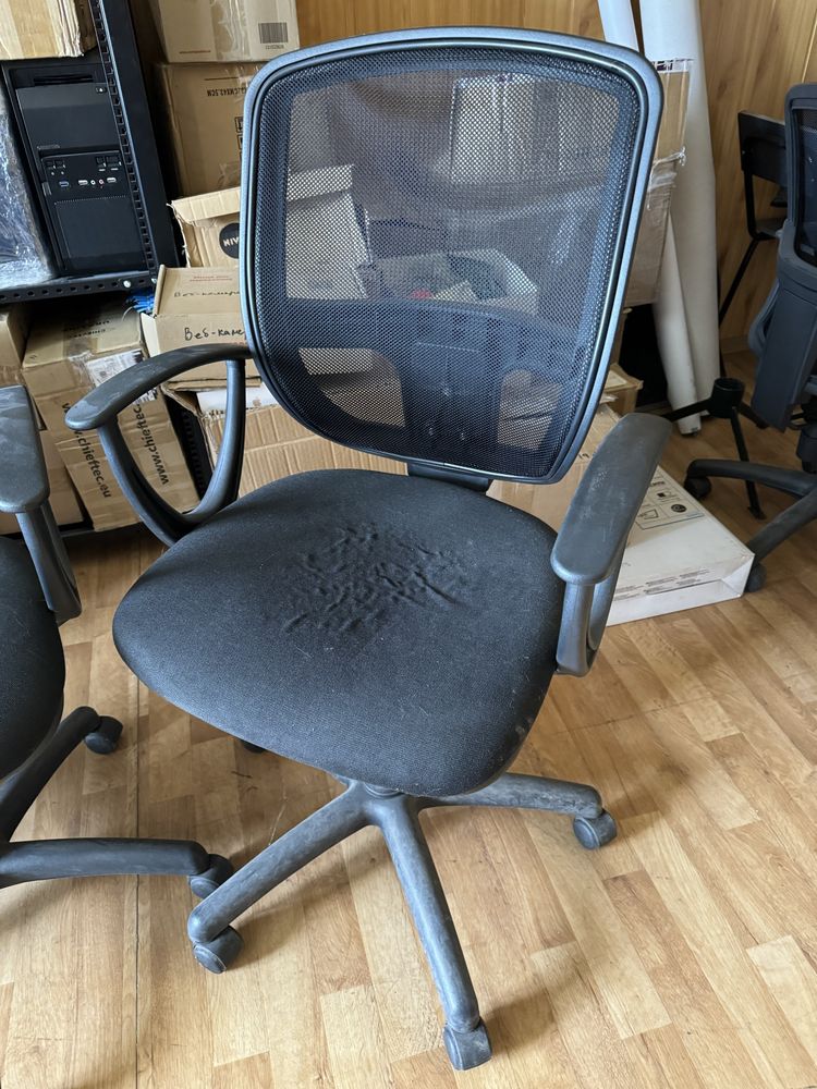 Продам офісні стільці Кривий Ріг