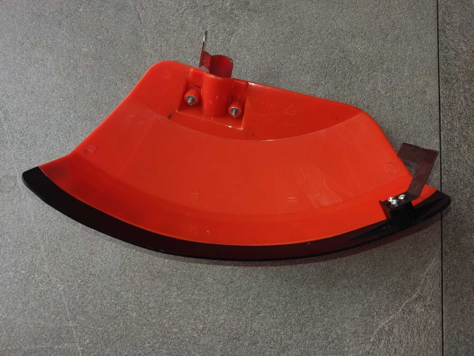 Pala de proteção para roçadora (vendo ou troco)