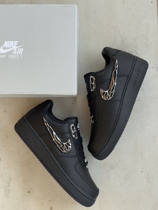 Nike Air Force 1 Low BLACK ‘Molten Metal Swoosh ‘