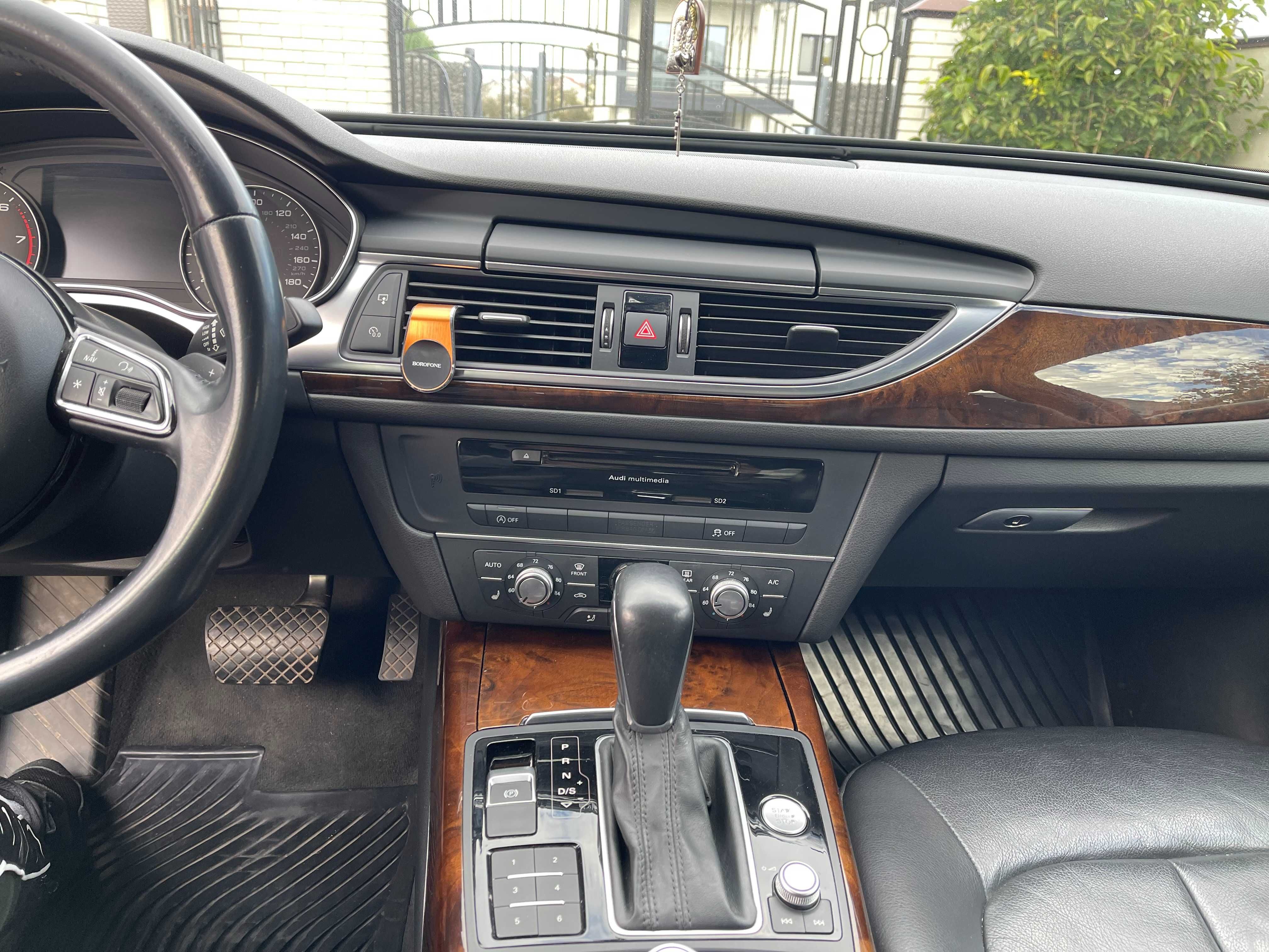 Audi A6 2015 C7/4G (2nd FL) • 2.0 TFSI S-tronic (252 к.с.) • Base