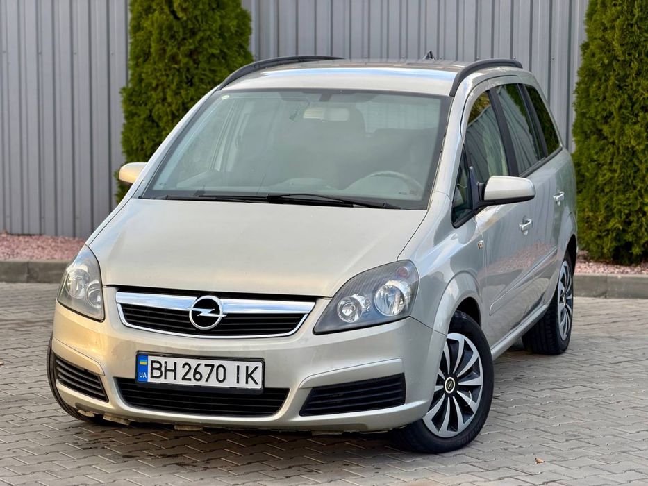 Opel Zafira. 2006г. 1.9д