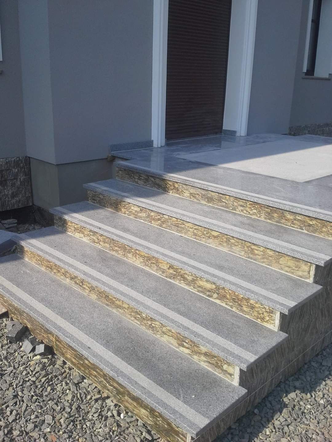 Parapety/schody/blaty z granitu