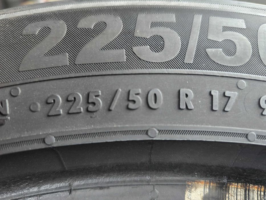 Opony zimowe 225/50/17 montaż w cenie, duży wybór.