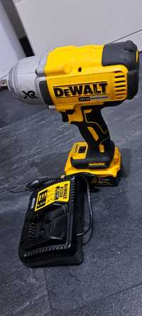 Klucz udarowy Dewalt XR DCF899