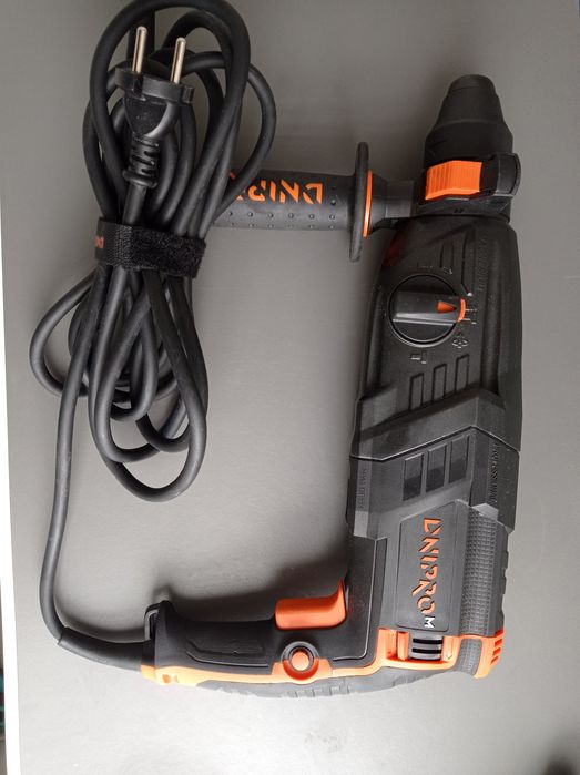 Перфоратор Dnipro-M RH-120MB