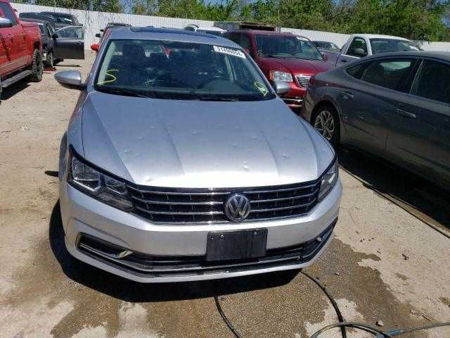 Volkswagen Passat 2019 року