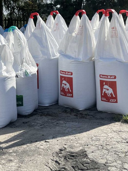 Korn-Kali   40% K2O  6%MgO  13SO3   sól chlorek potasu