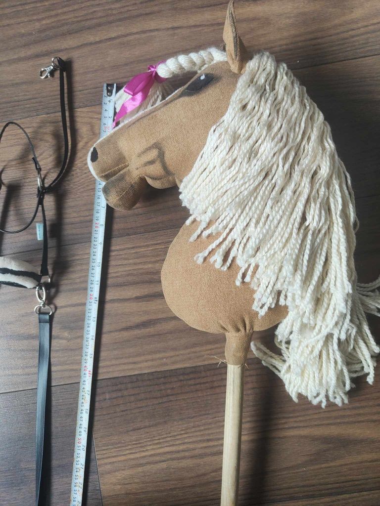 Hobby horse z ogłowiem wielkość A3