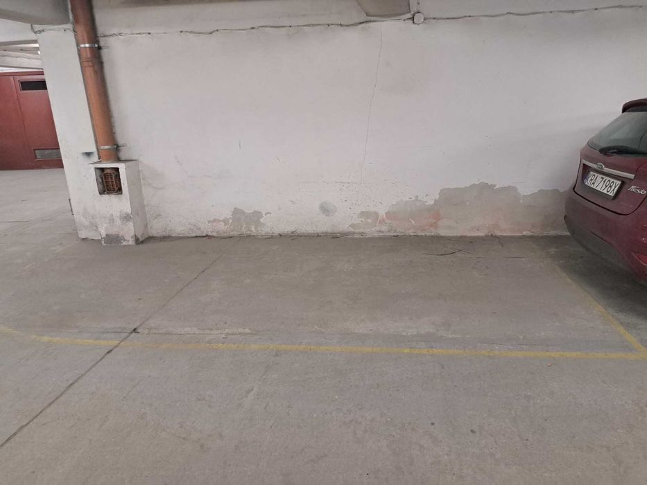 Miejsce postojowe w garażu podziemnym Kraków, Sadowa 6