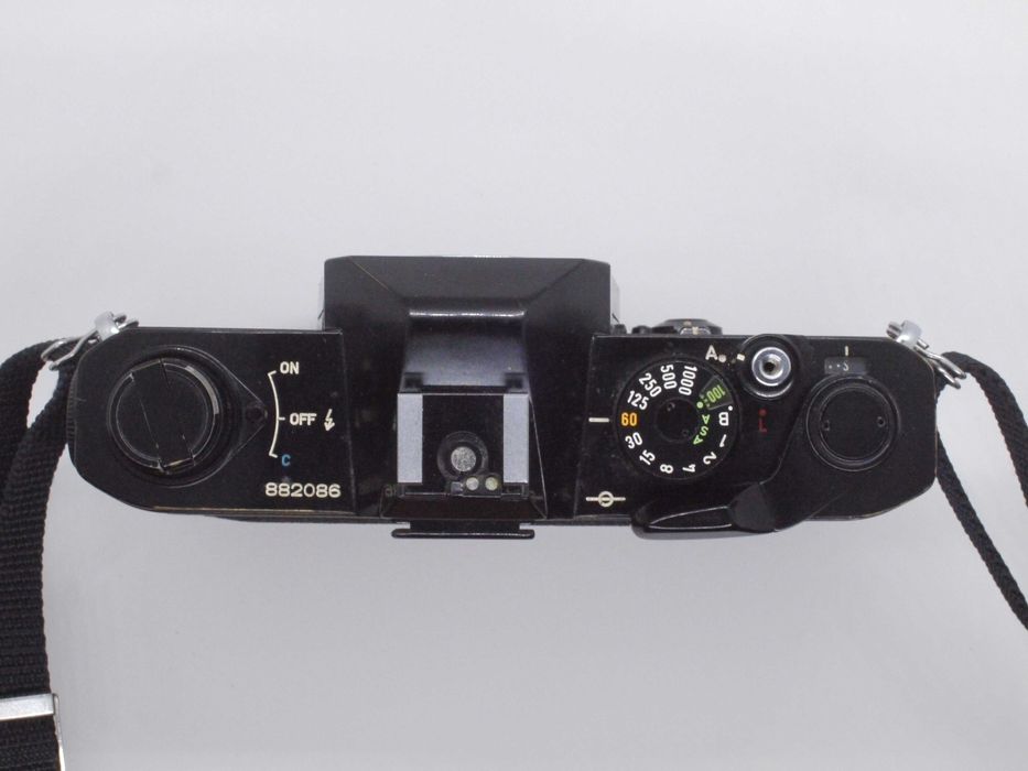 Canon FTb QL + Canon FD 50mm f1.8 S.C + Canon Speedlite 277T