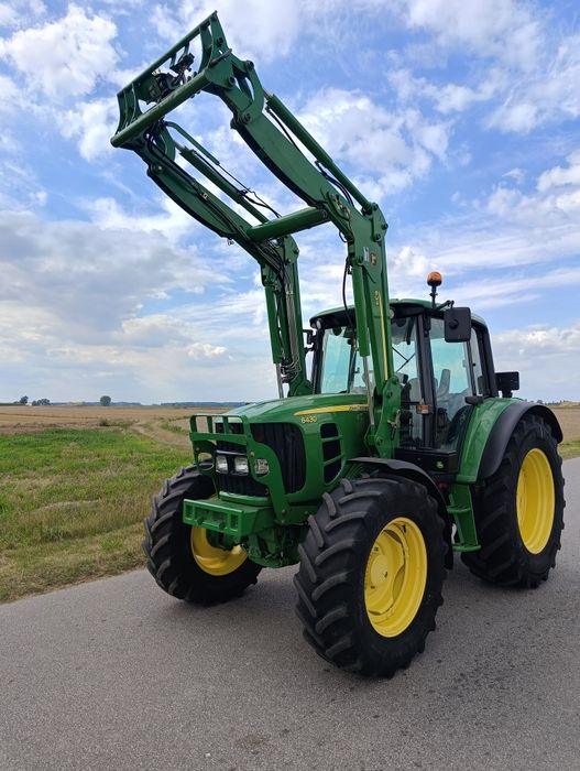 John Deere 6430 z turem John Deere 633, 6420, 6330, 6320, 6530, 6630