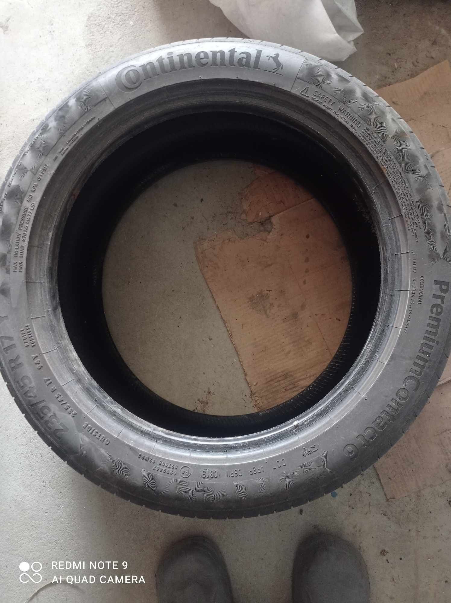 Opony letnie 235/45R17