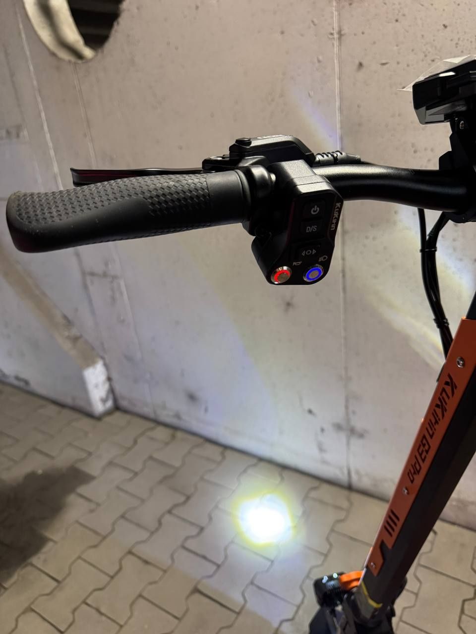 Hulajnoga Elektryczna KUKIRIN G3PRO 2*1200W 23.2Ah 52V 70km/h