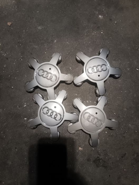 Dekielki do felg audi a4b8 orginał