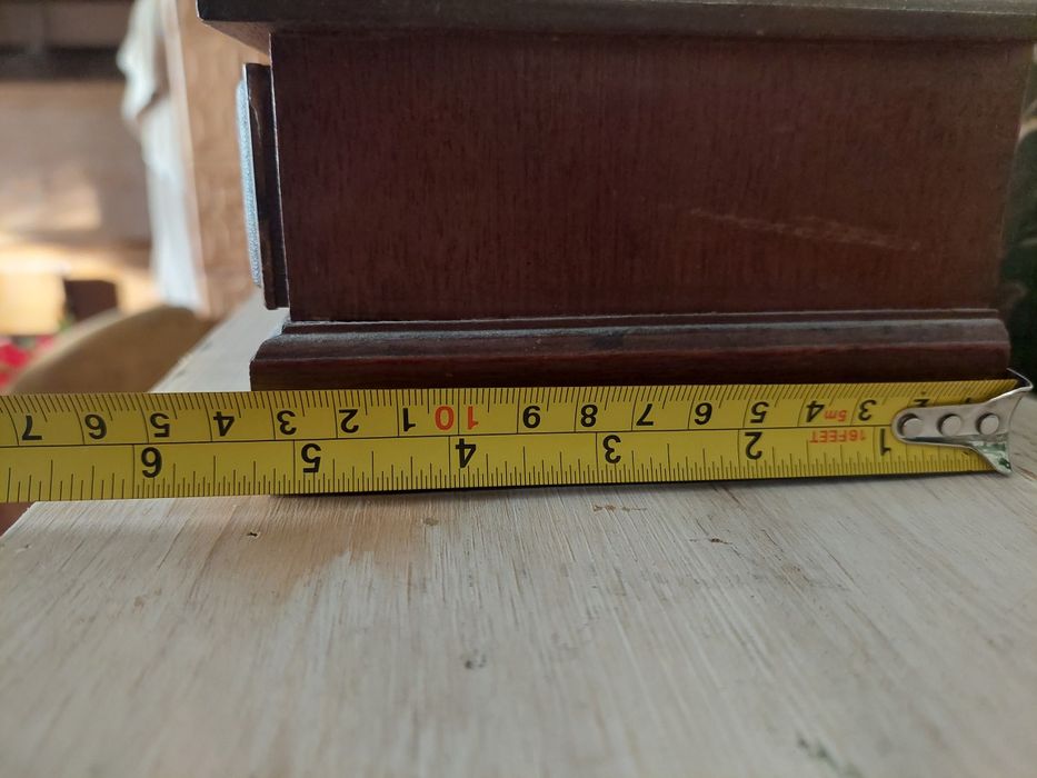 Szkatułka na biżuterię