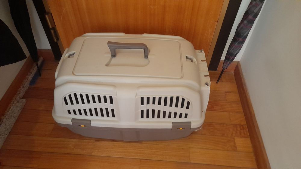 Caixa de transporte M.