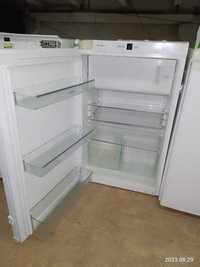 Холодильник вбудований з морозилкою Miele K 32142 iF, маленький, 88см