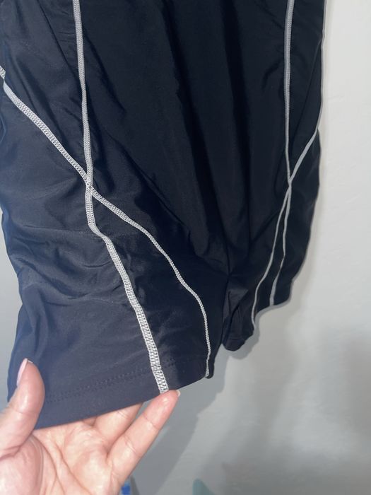 Комбінізон для спорту ,купальник чорний