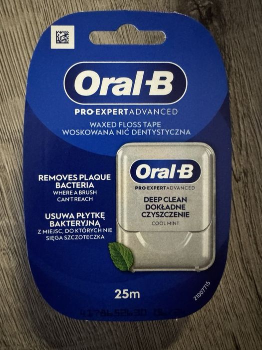 Зубна нитка Oral-B Pro Expert Advanced