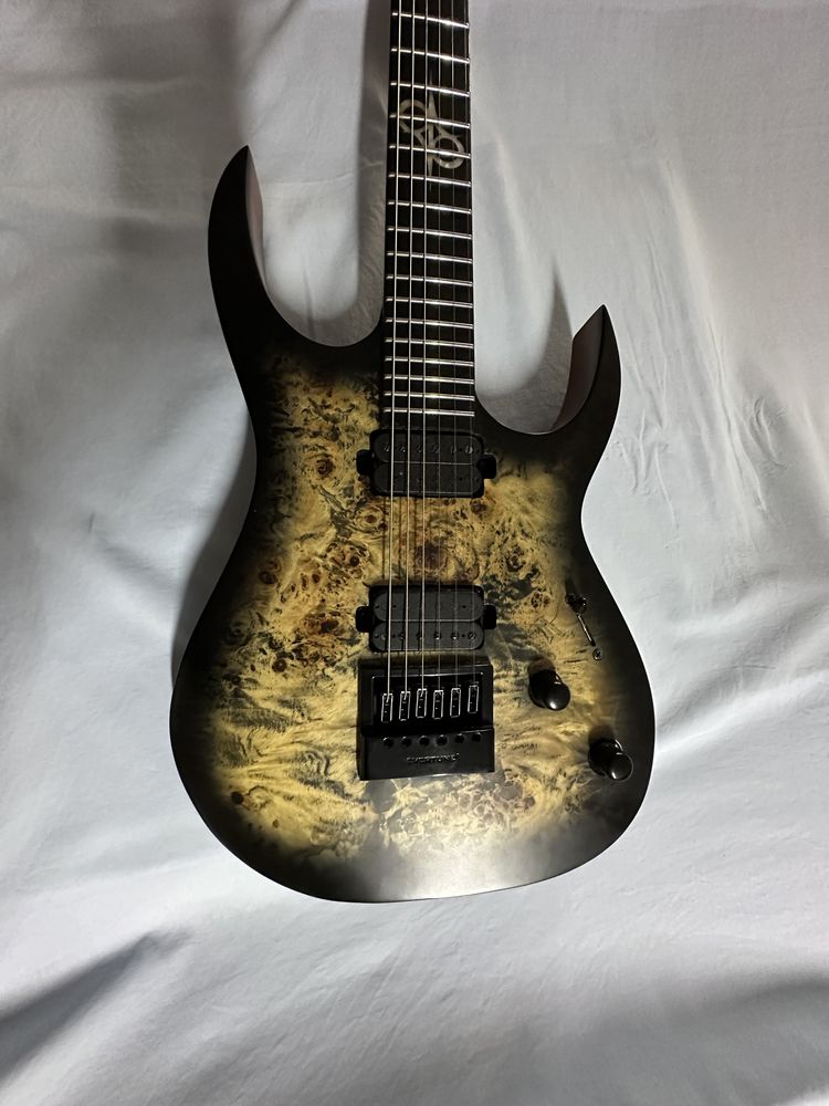 Guitarra Solar S1.6PB Evertune.