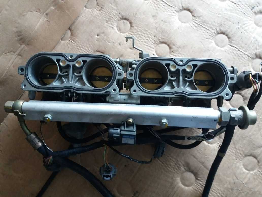 Corpo de injecção Honda CBR1100XX