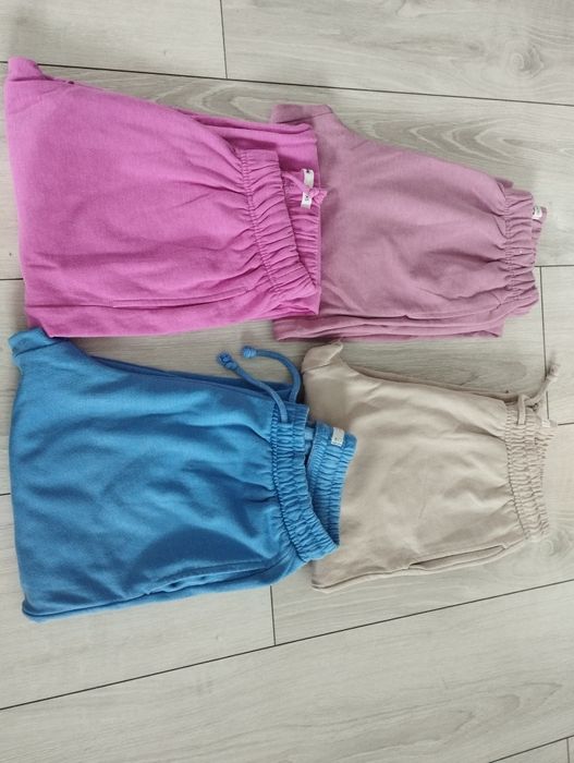 Spodnie dresowe komplet 4 szt. r. Xs