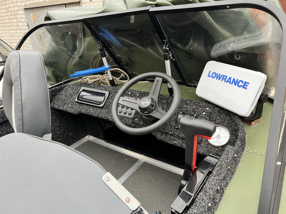 Лодка МКМ (без мотору і лафета) з документами без обвісу